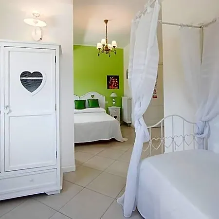 The Divine Bed and breakfast