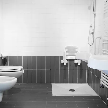 The Divine Bed & Breakfast 4*