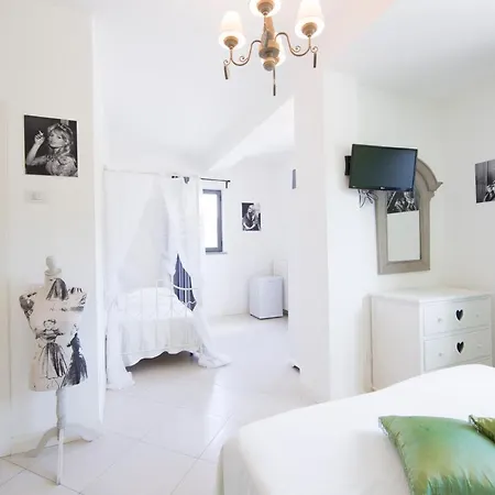 The Divine Bed and breakfast