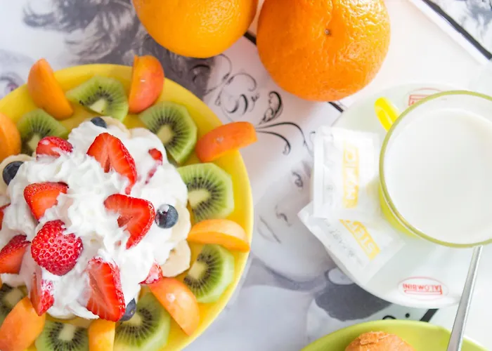 Oda ve Kahvaltı The Divine