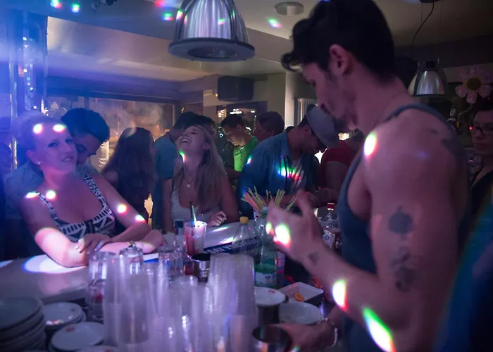 Oda ve Kahvaltı The Divine