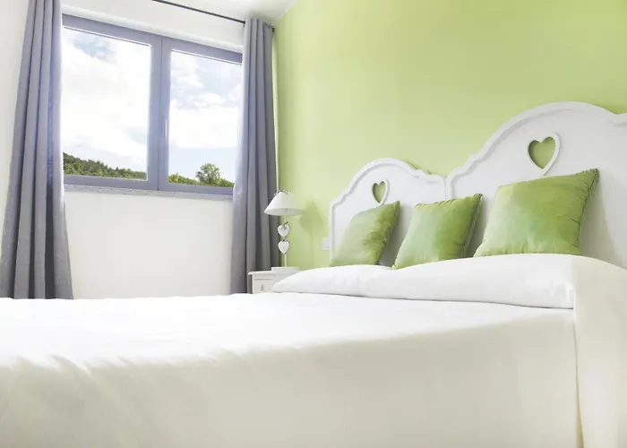 The Divine Oda ve Kahvaltı Verbania